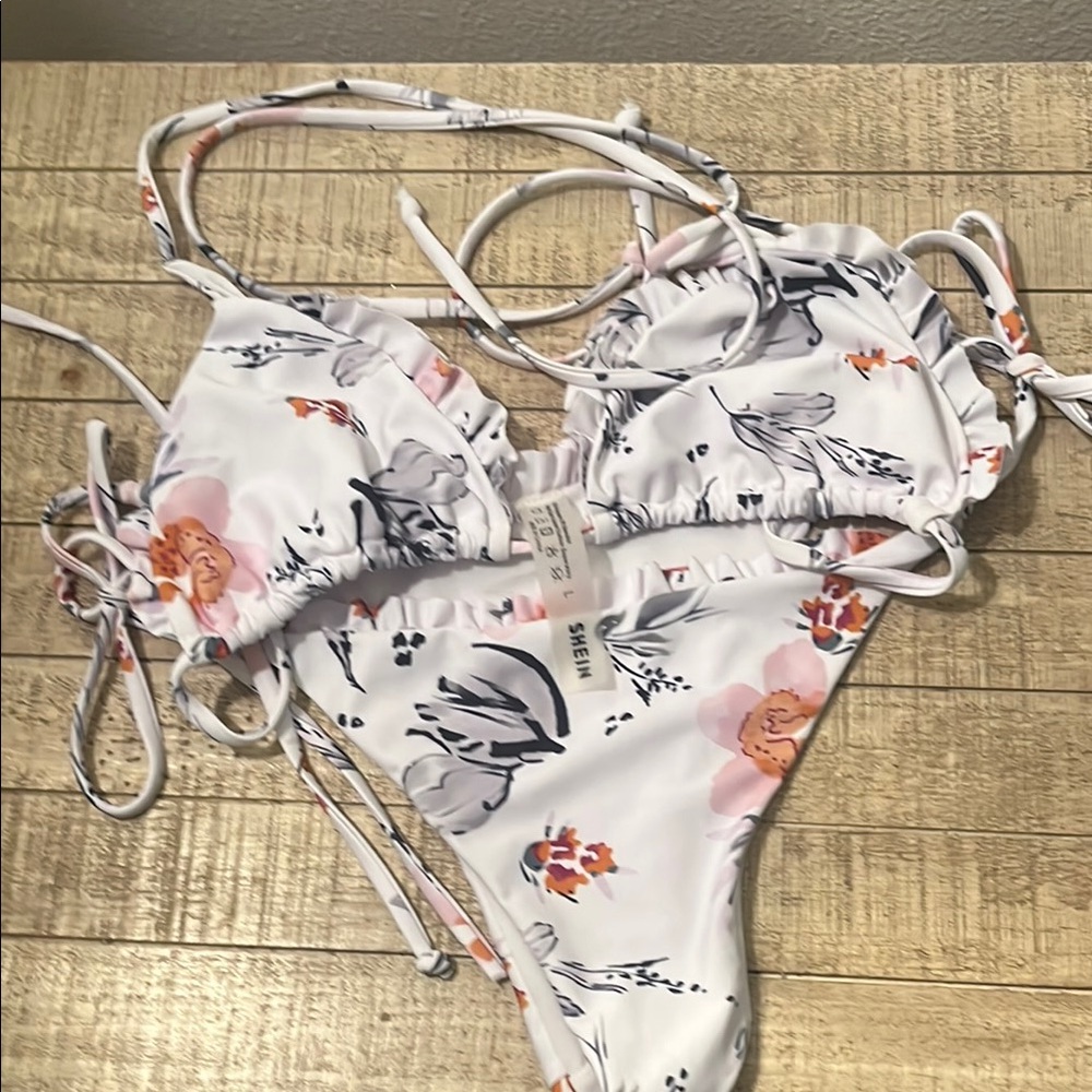 SHEIN Floral One Piece Swimsuit White and Pink